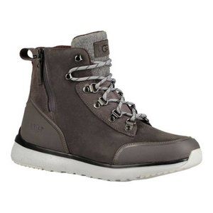 Caulder boot hotsell ugg